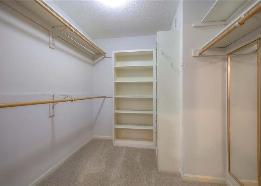 9505 W 122nd Street — photo 18