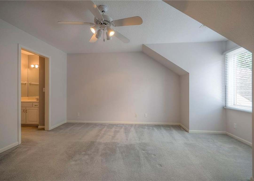 9505 W 122nd Street — photo 27