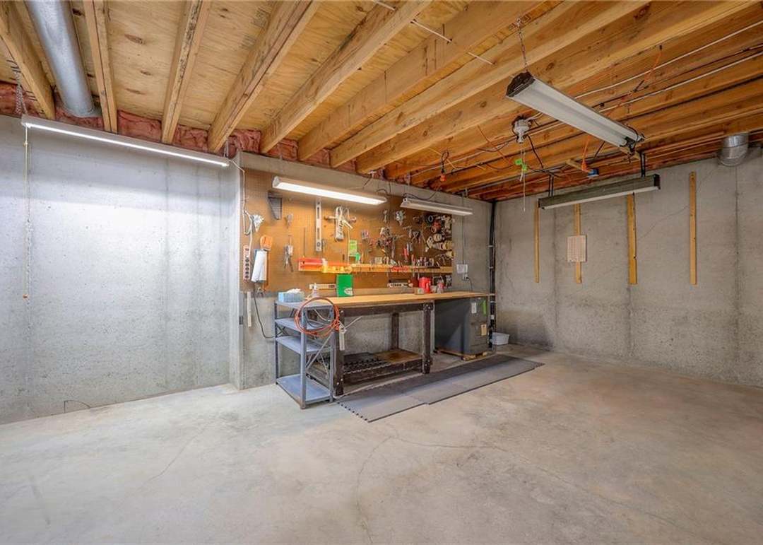 9505 W 122nd Street — photo 29