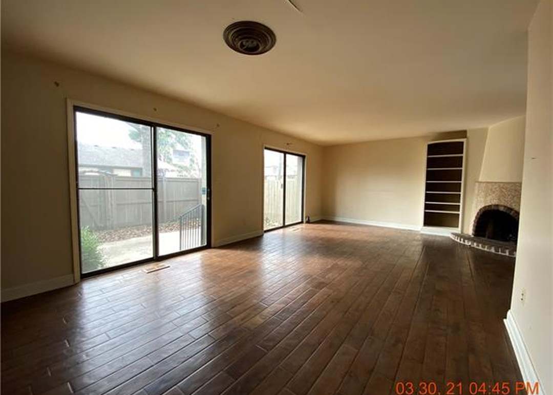 10238 Foster Street — photo 13