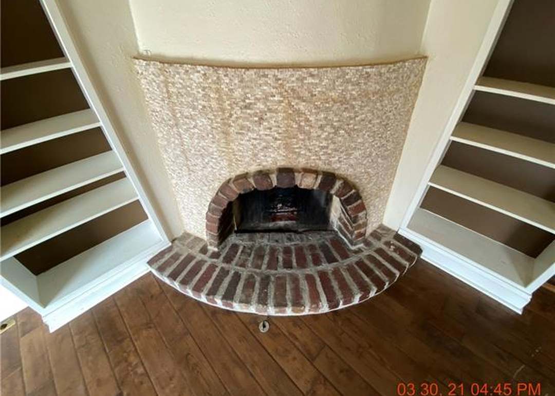10238 Foster Street — photo 14