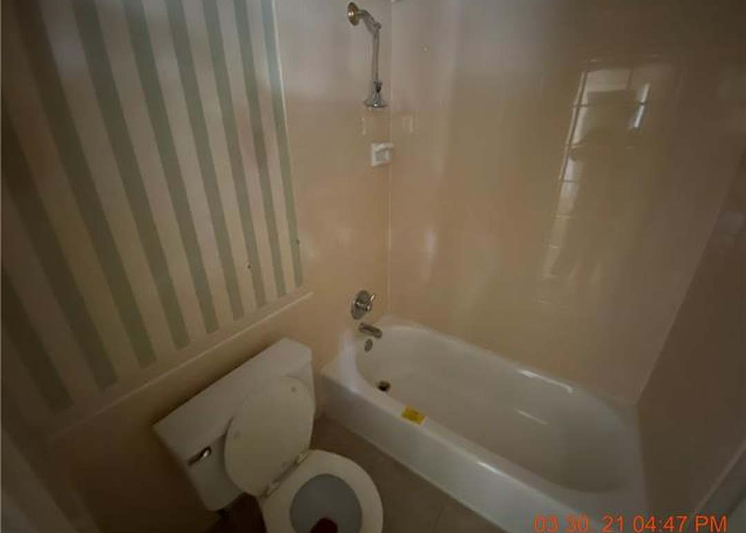 10238 Foster Street — photo 18