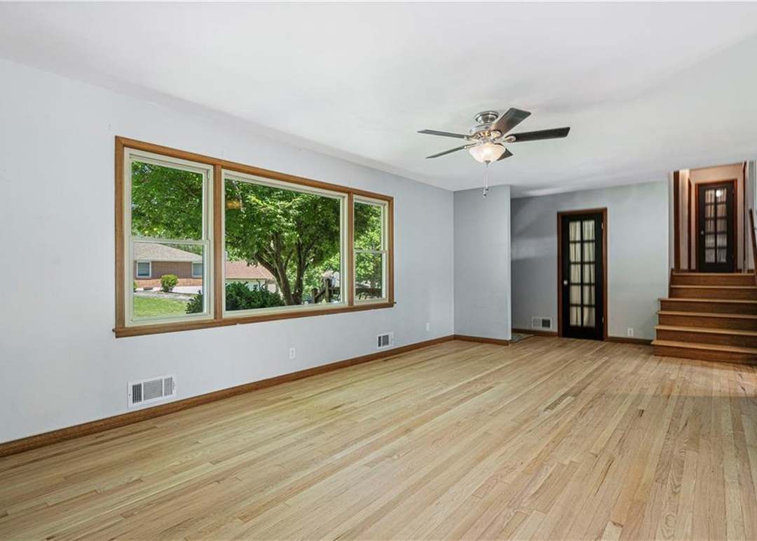 1611 NE 48TH Terrace — photo 13