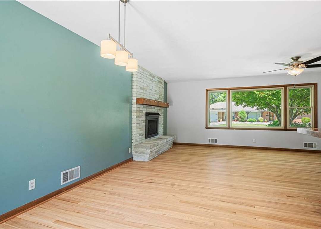 1611 NE 48TH Terrace — photo 15