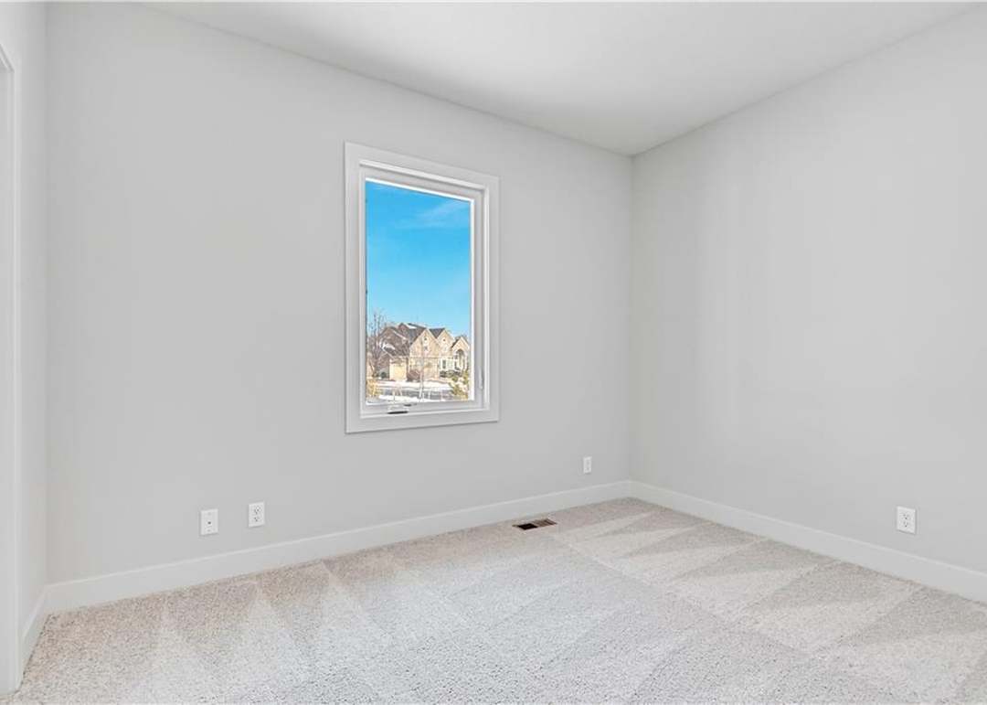 21904 W 100th Terrace — photo 22