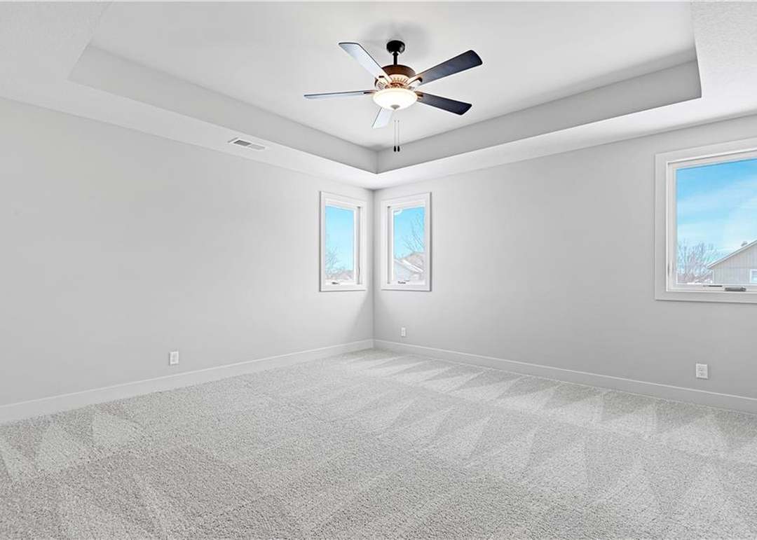 21904 W 100th Terrace — photo 26