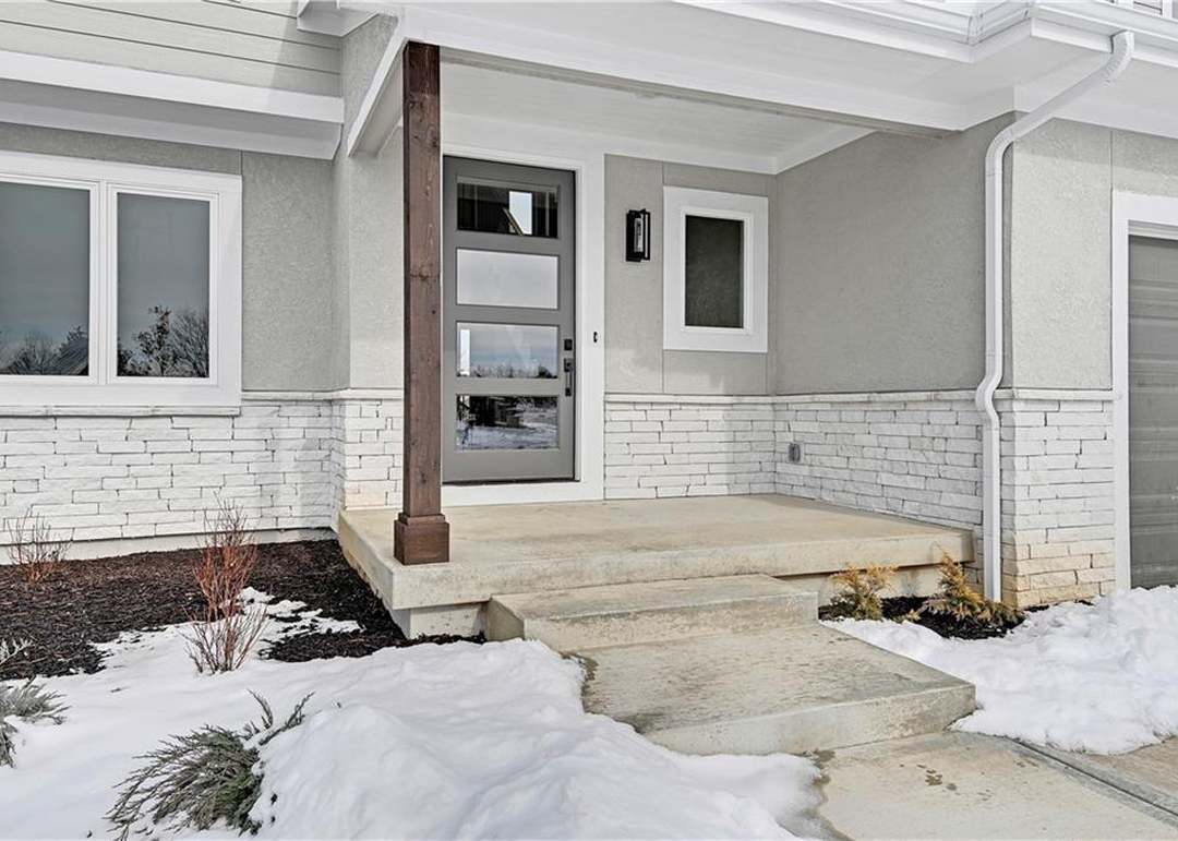 21904 W 100th Terrace — photo 36