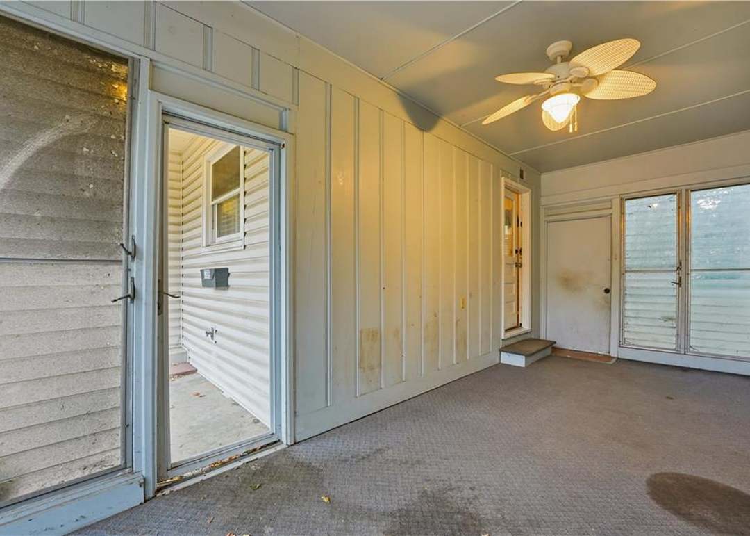 7308 W 75th Street — photo 21