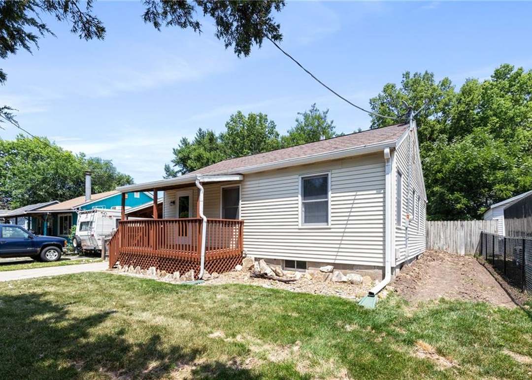 2222 S Ocheltree Street — photo 8