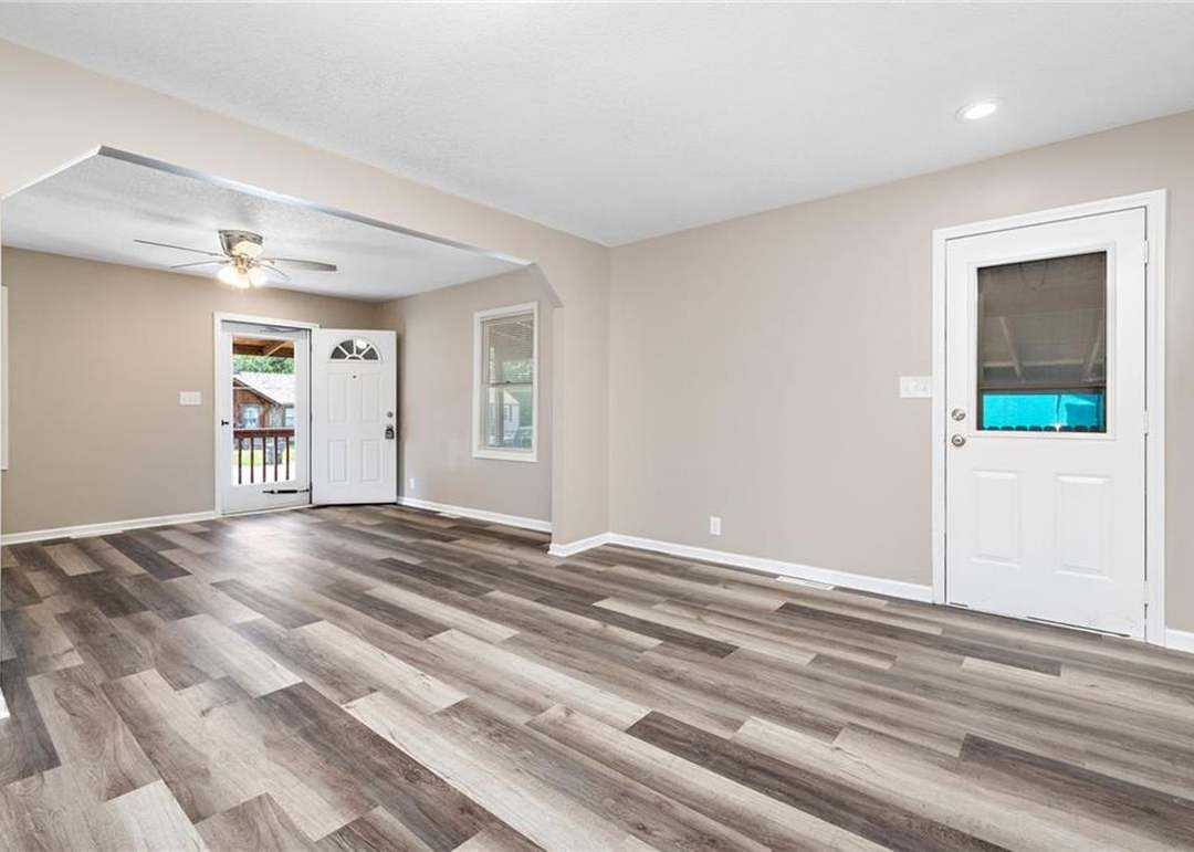 2222 S Ocheltree Street — photo 12