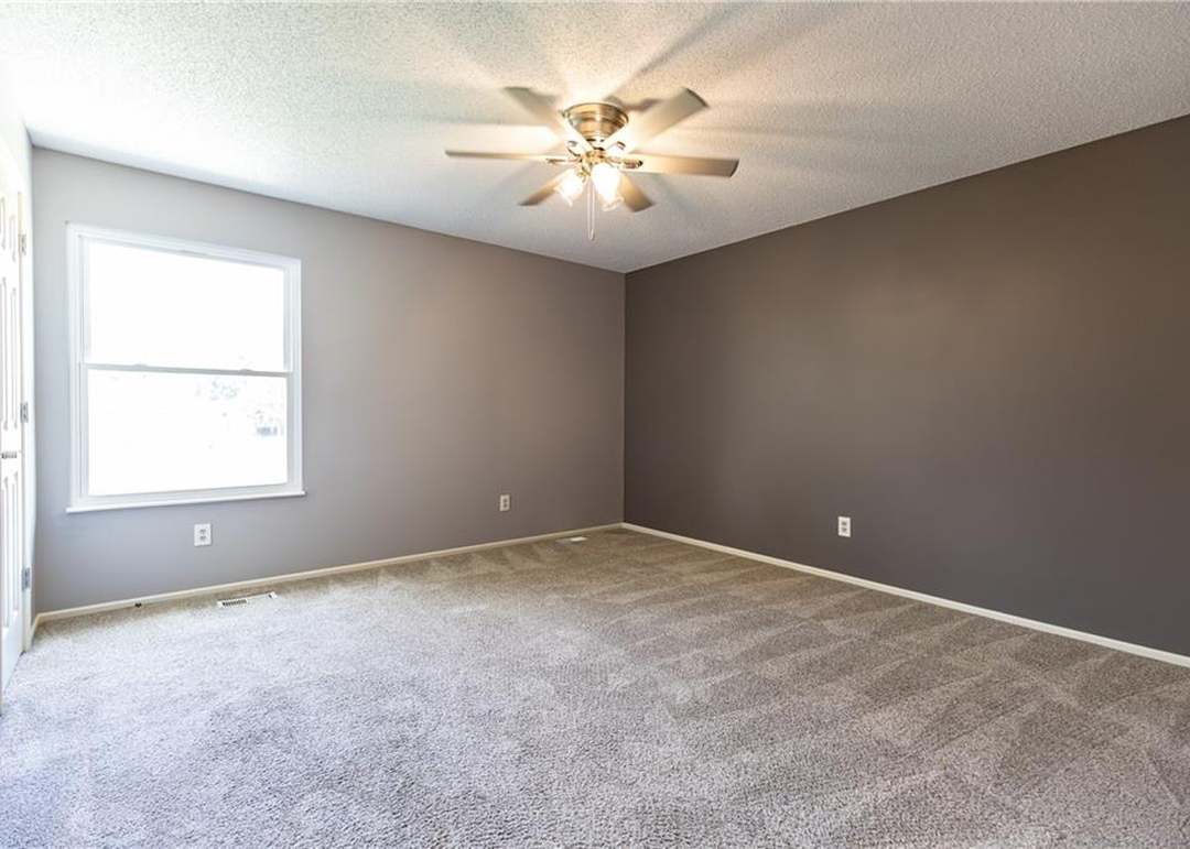 5332 Locust Avenue — photo 7