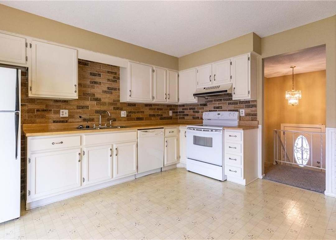 5332 Locust Avenue — photo 13