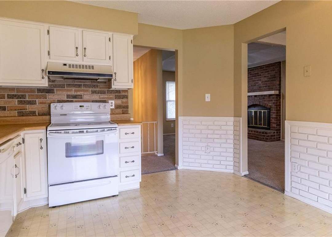 5332 Locust Avenue — photo 14