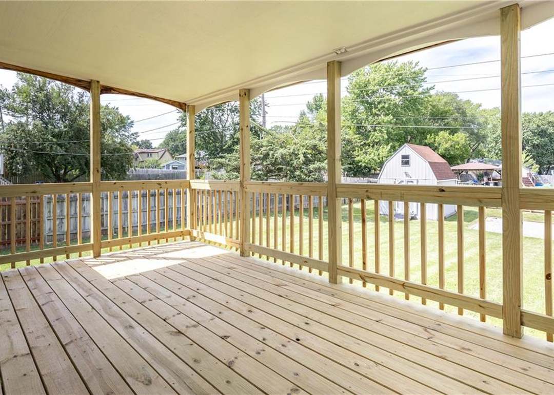 5332 Locust Avenue — photo 25