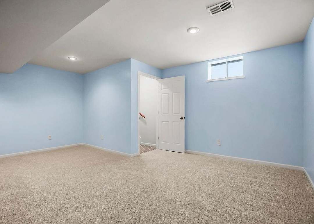 116 E Westhoff Place — photo 5