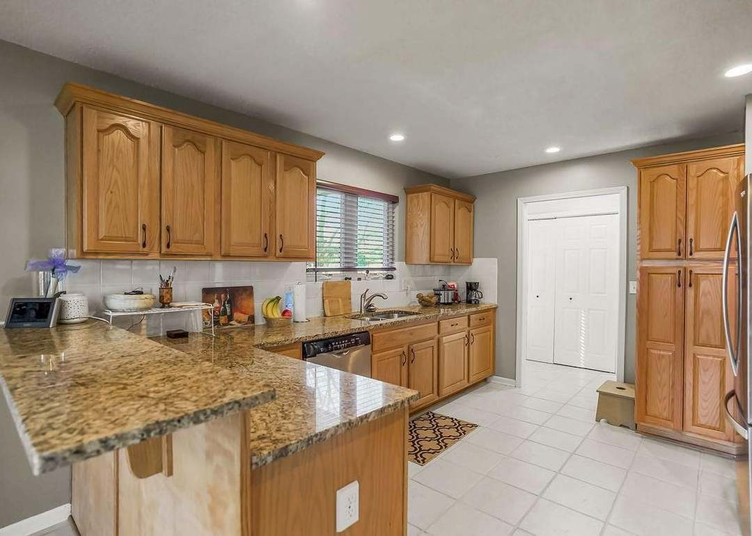 116 E Westhoff Place — photo 12