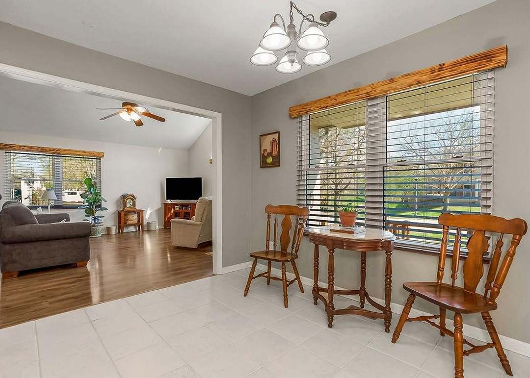 116 E Westhoff Place — photo 15