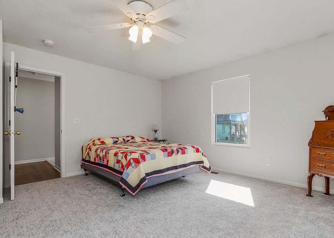 116 E Westhoff Place — photo 17