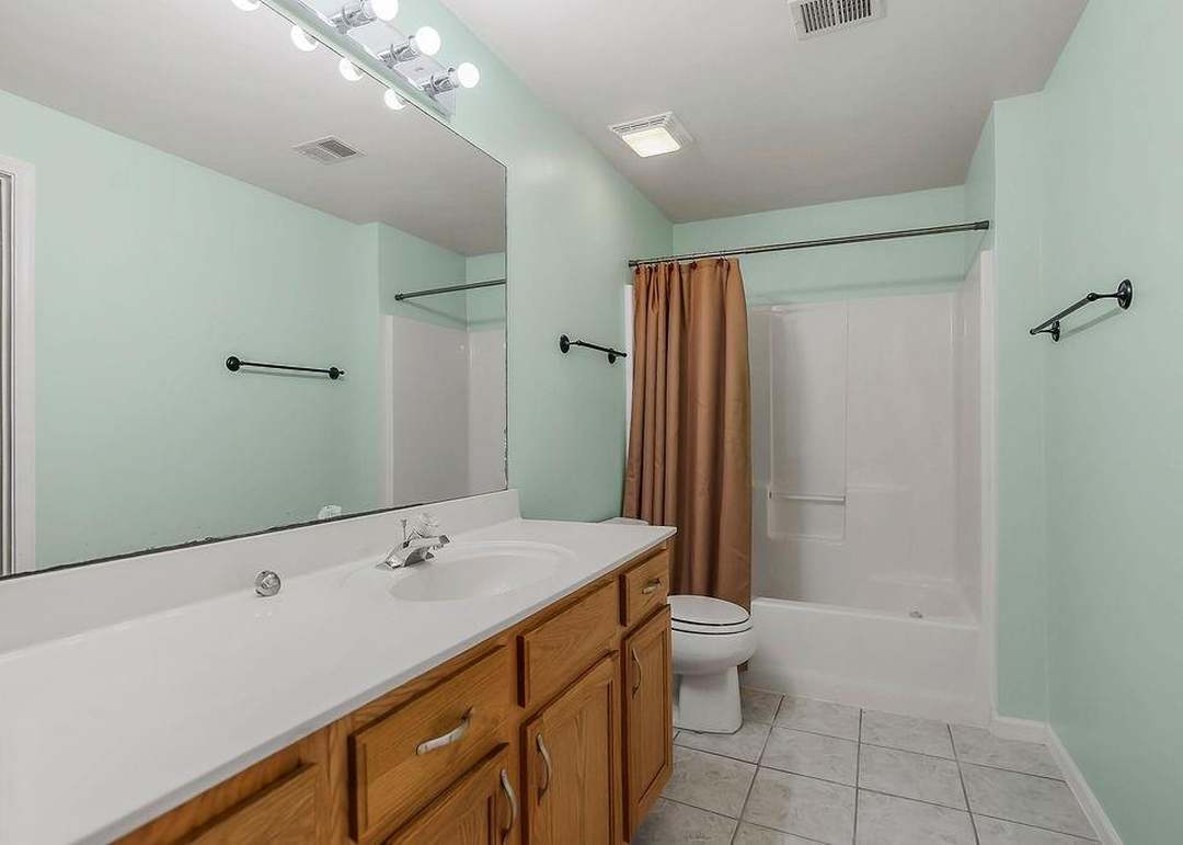 116 E Westhoff Place — photo 23