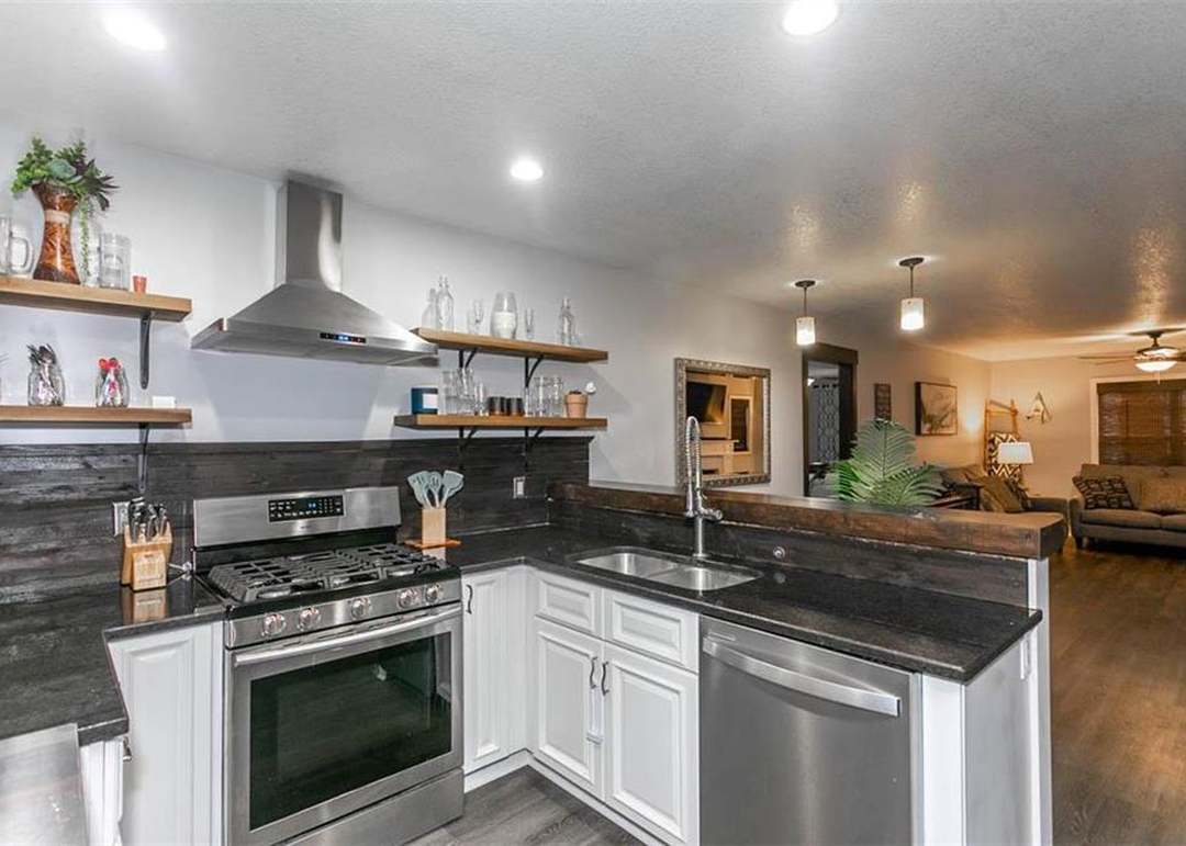 2829 N 123RD Street — photo 14