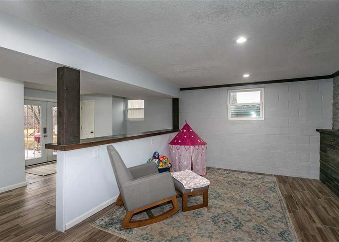 2829 N 123RD Street — photo 24