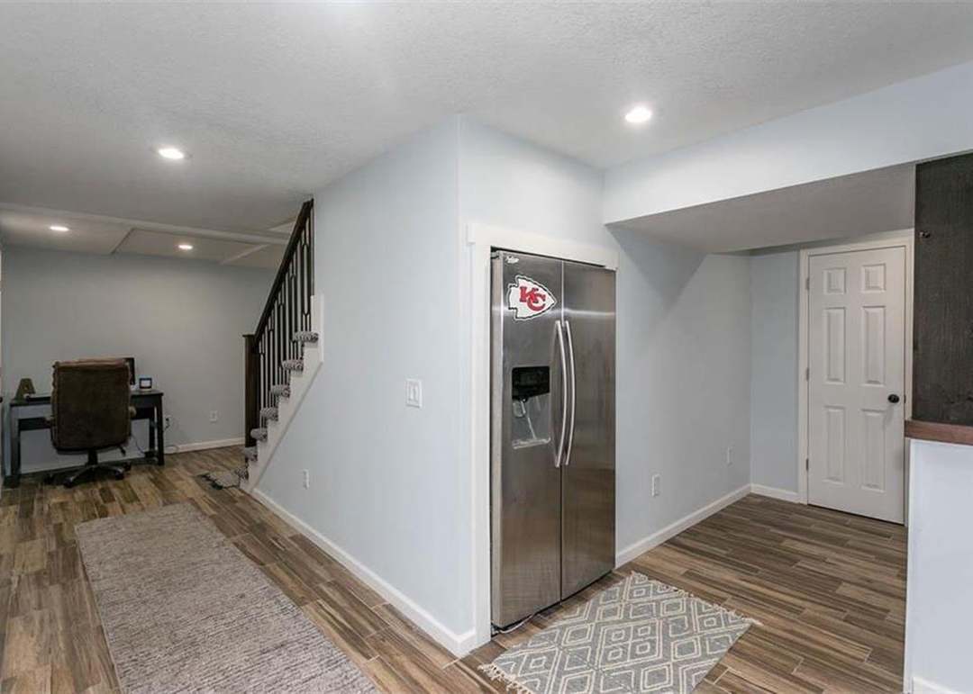 2829 N 123RD Street — photo 28