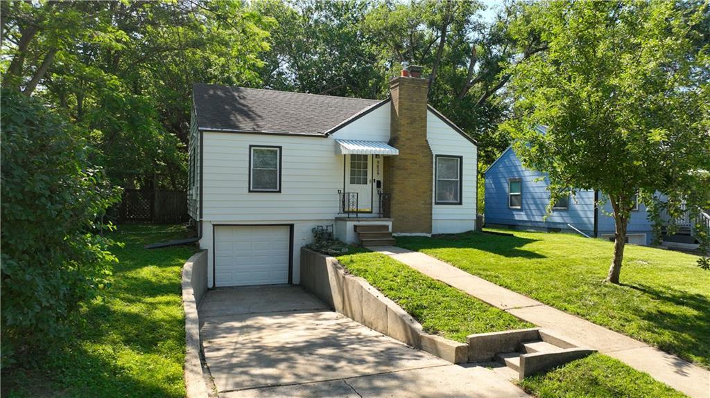 9038 Noland Road — photo 1