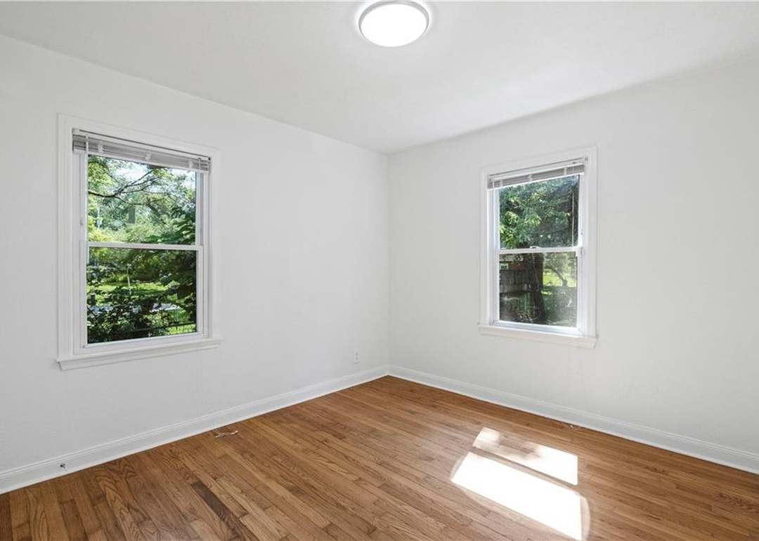 9038 Noland Road — photo 3