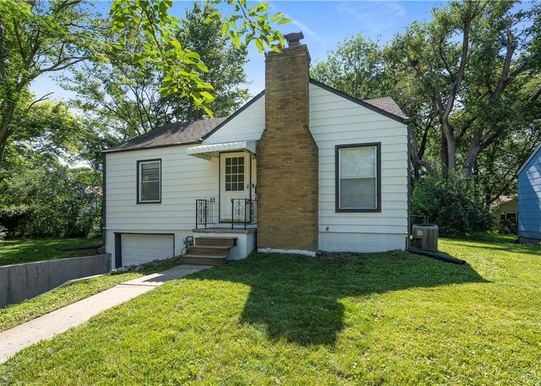 9038 Noland Road — photo 9