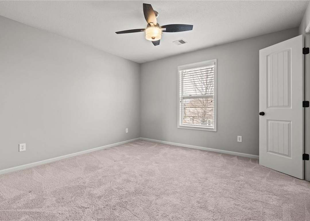 18664 W 165th Street — photo 3