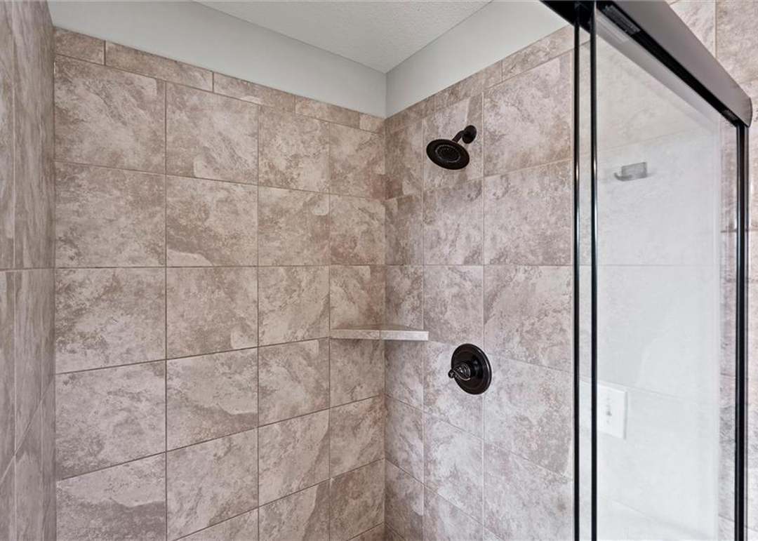 18664 W 165th Street — photo 5