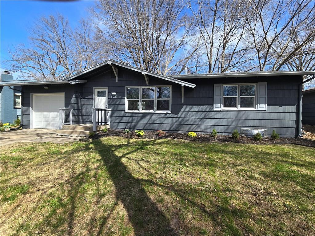 5027 N Spruce Avenue — photo 1
