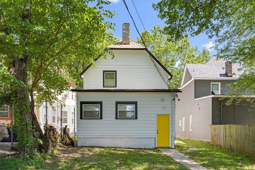 1302 COLLEGE Avenue — photo 17