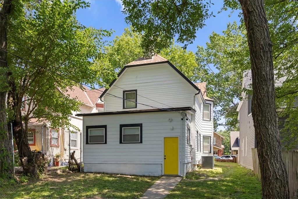 1302 COLLEGE Avenue — photo 18