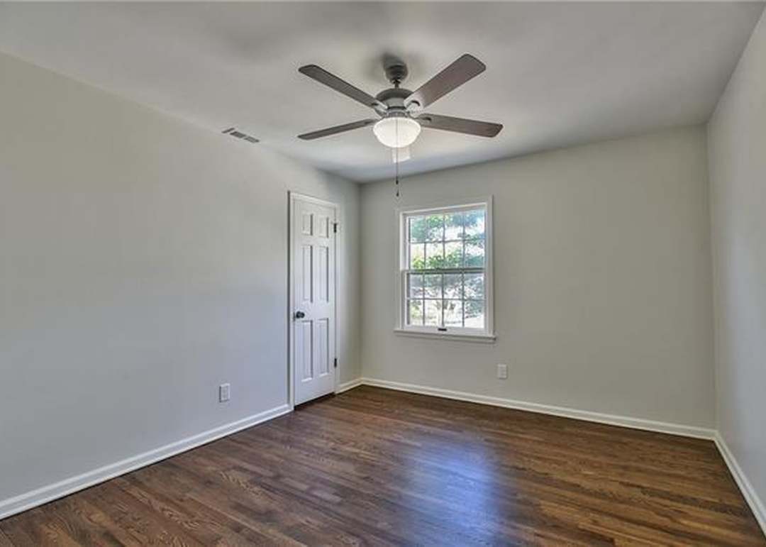 12800 Oakmont Drive — photo 5
