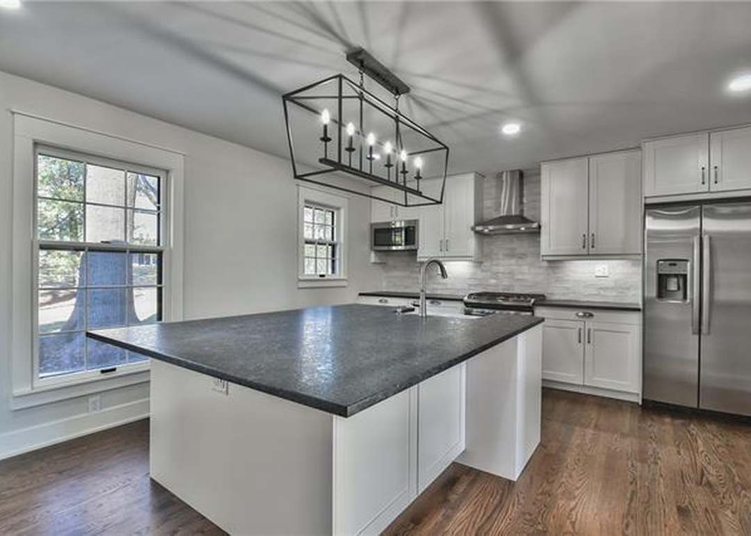 12800 Oakmont Drive — photo 16