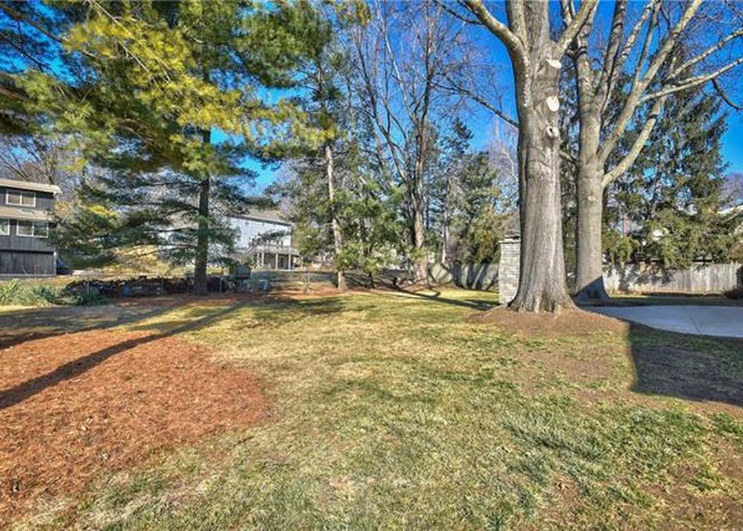 12800 Oakmont Drive — photo 52