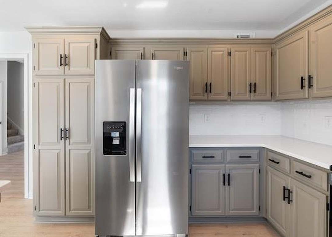 1225 NE KENWOOD Drive — photo 18
