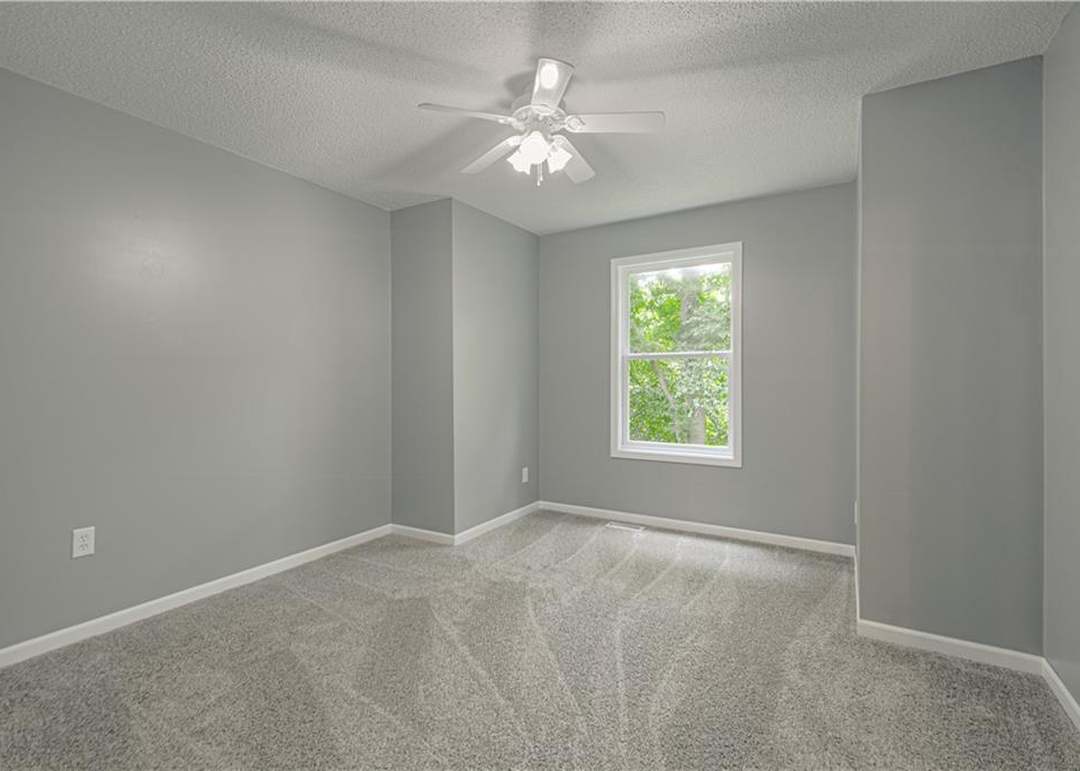 5730 NE 44th Street — photo 23