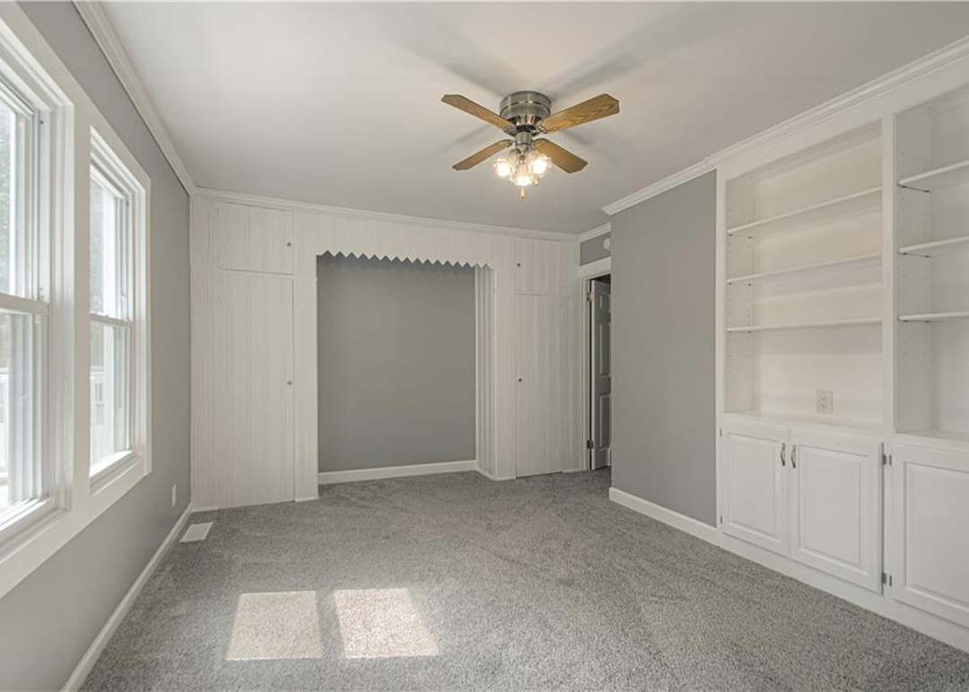 5730 NE 44th Street — photo 28