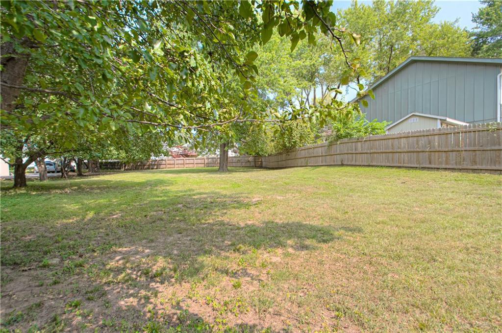 5730 NE 44th Street — photo 58