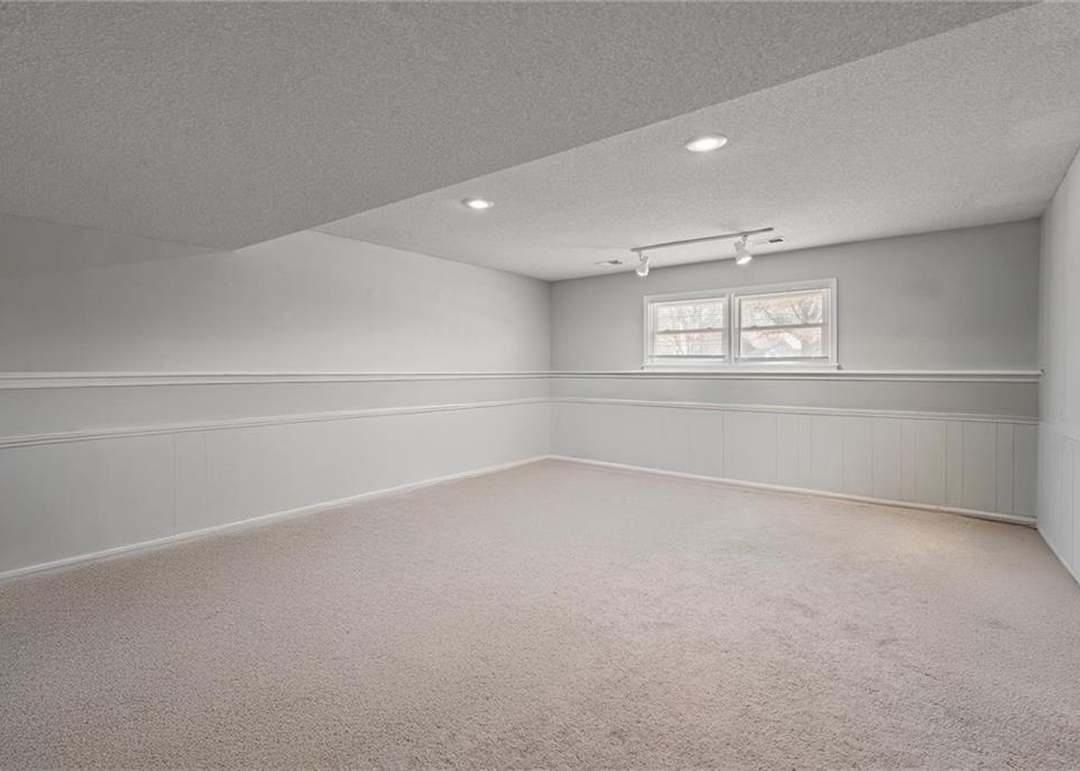 11564 Caenen Street — photo 30