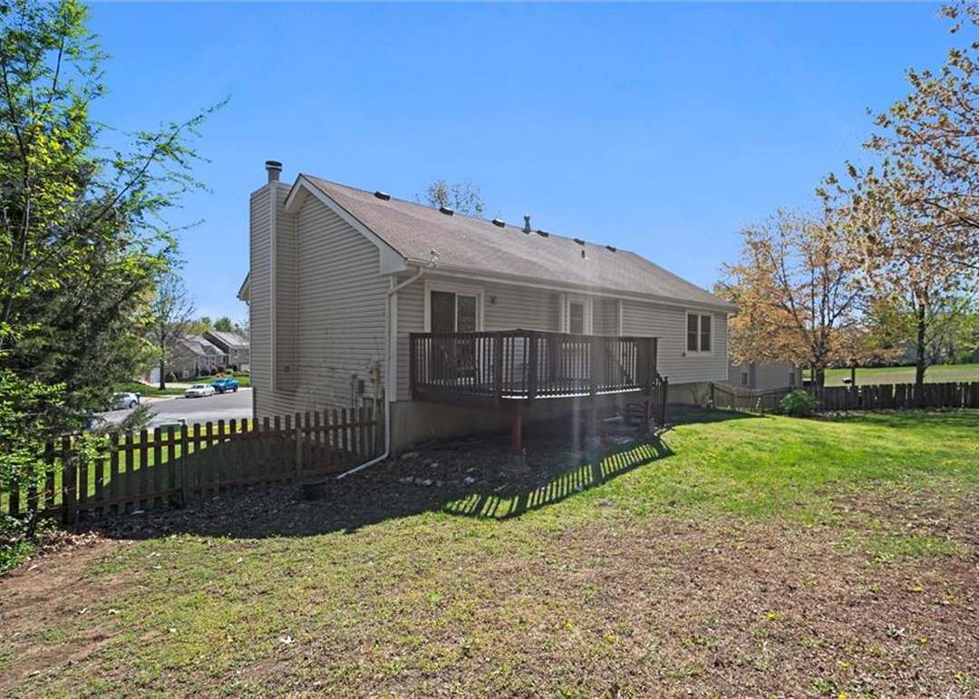 11564 Caenen Street — photo 37