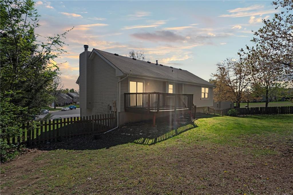 11564 Caenen Street — photo 38