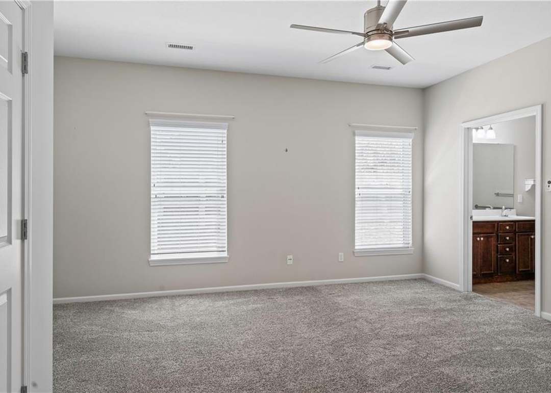 856 NE 66th Street — photo 17