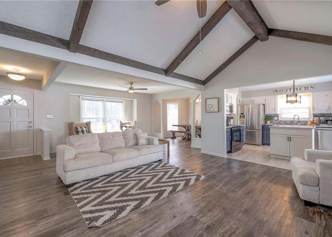401 N Madison Street — photo 18