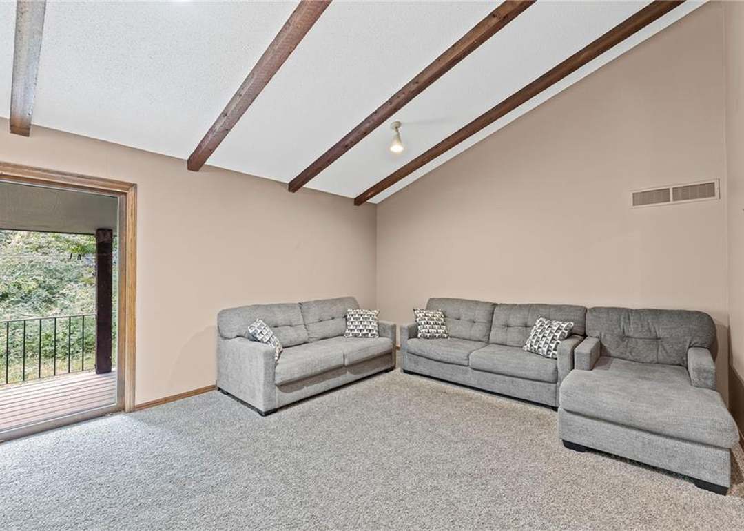 6851 Garfield Drive — photo 8