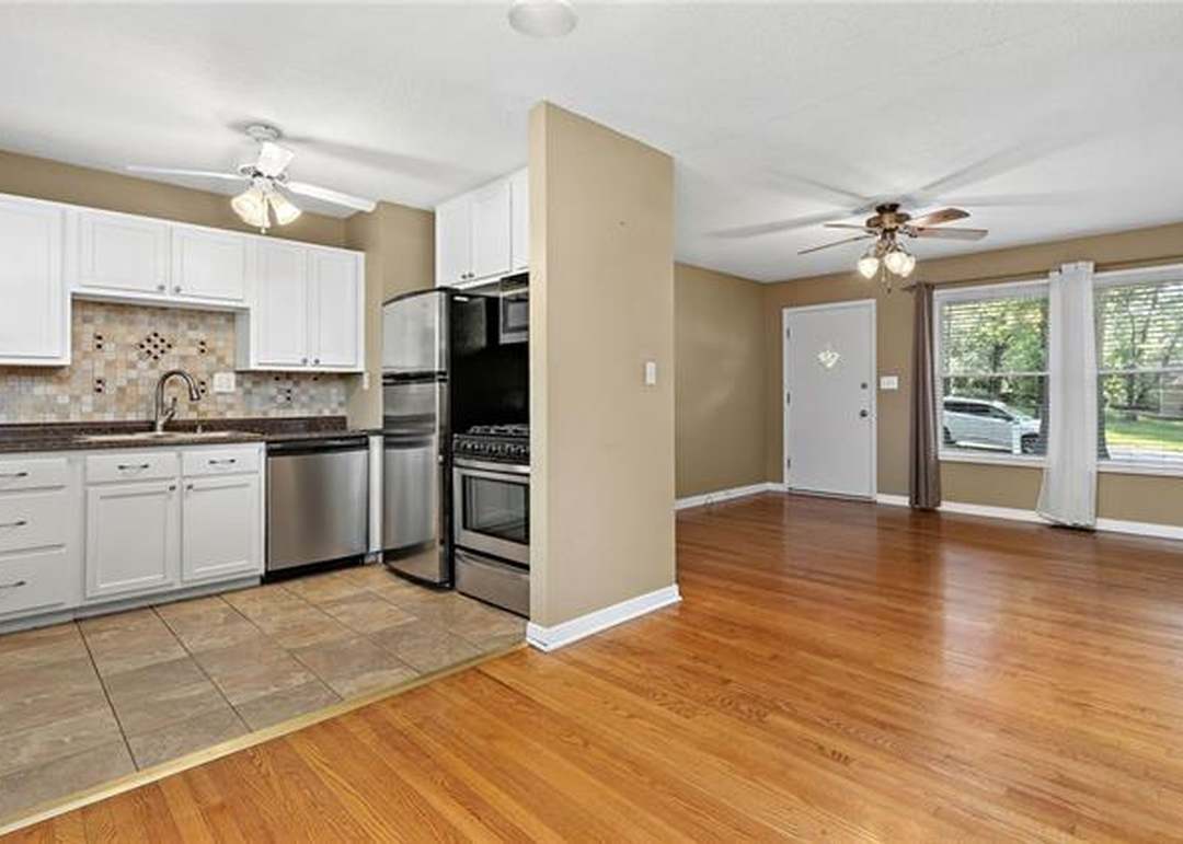 7725 Rosewood Drive — photo 13