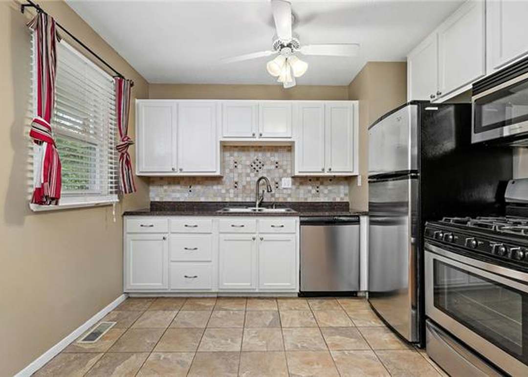 7725 Rosewood Drive — photo 17