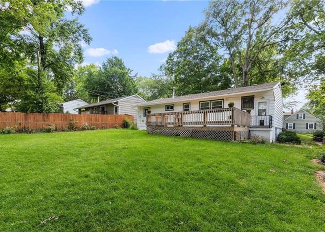 7725 Rosewood Drive — photo 29